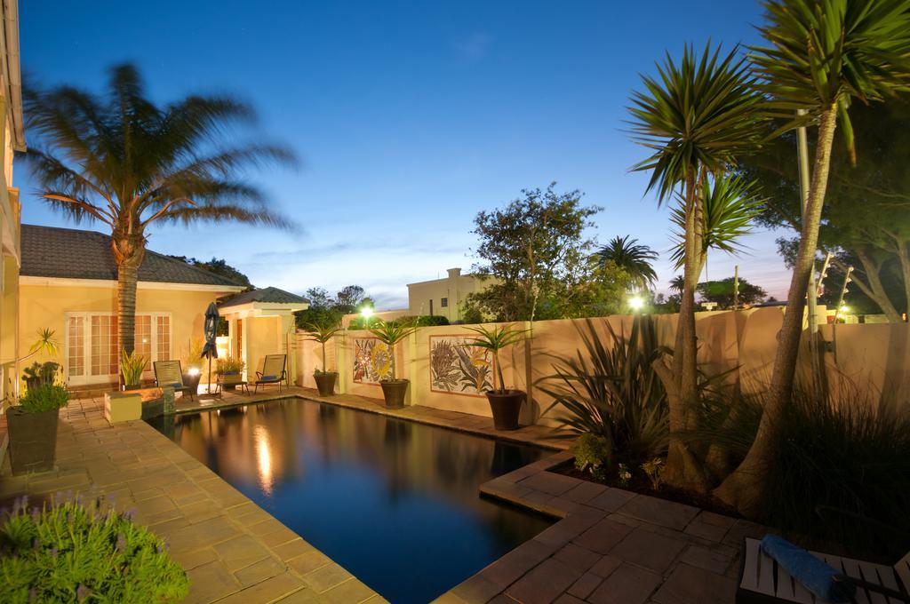 Cape Flame Guest House Port Elizabeth Exterior photo