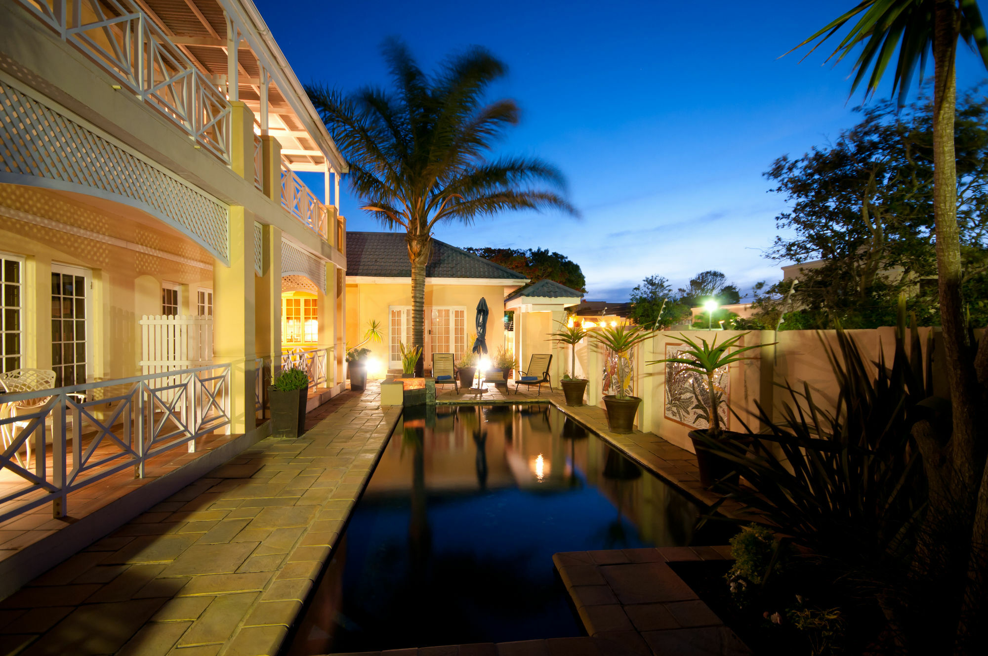 Cape Flame Guest House Port Elizabeth Exterior photo